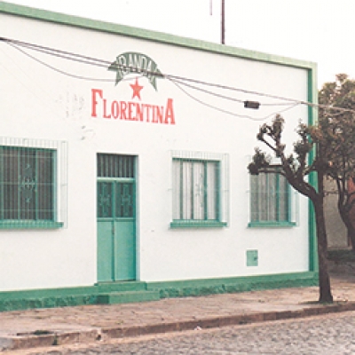 Em 1994 a sede da Banda Florentina passou por reformas. O interior do espaço foi reformado e a fachada pintada, conquistas do então presidente da entidade, Roberto Luiz Silvestri. Atualmente o prédio não existe mais.