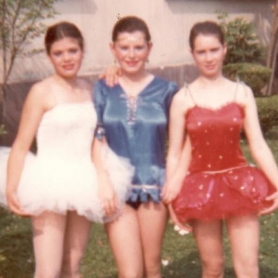 Renata Zorgi Lusa, Vanderleia Giachelin Capelari e Lúcia Dalsóglio, em 1983.