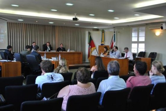 Debate iniciou na Câmara de Vereadores. - Ana Paula Boelter/Divulgação