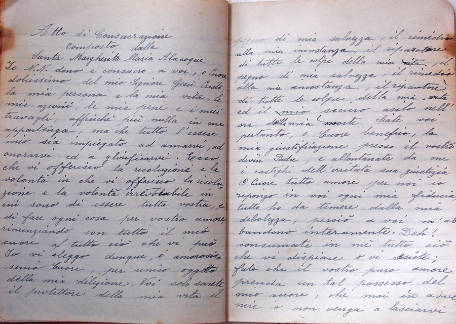Caderno de orações de 1868 que foi trazido da Itália. - Maria de Lurdes Rech Pianegonda/Divulgação