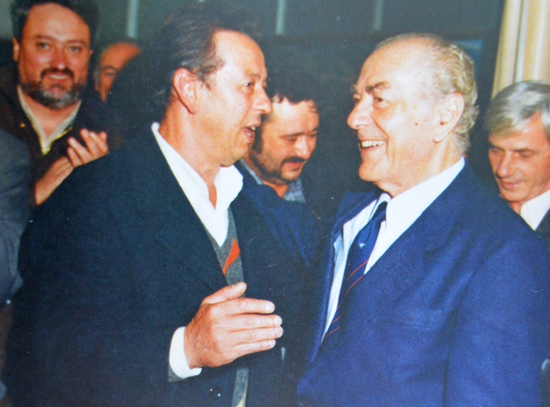 Heleno Oliboni recepcionou em seu gabinete o presidente nacional do PDT, Leonel Brizola, em 29 de abril de 1998. - Arquivo Pessoal/Divulgação