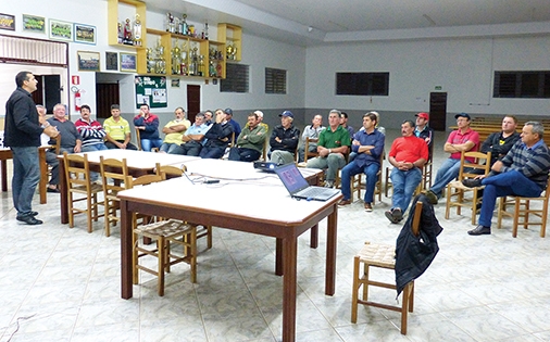Comunidades dos travessões Bonito e Cerro Grande foram visitadas na noite de terça-feira. - Maicon Pan/Prefeitura NP/Divulgação