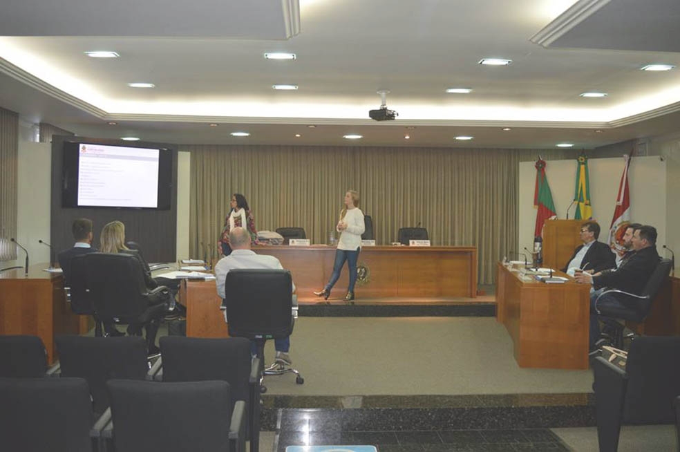 Vereadores conheceram propostas do plano.  - Prefeitura FC/Divulgação