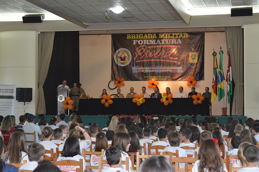 Programa formou 250 alunos dos 5º anos das escolas de Flores da Cunha. - Gabriela Fiorio