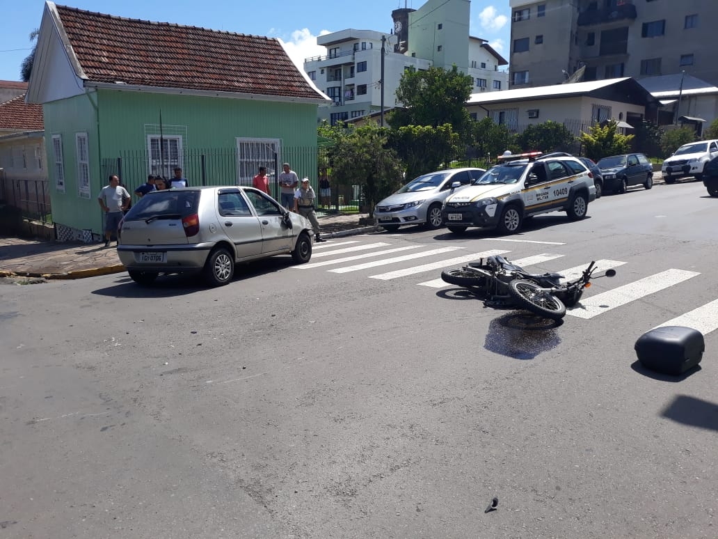 Acidente ocorreu por volta das 12h desta sexta-feira, dia 25.  - Brigada Militar/Divulgação