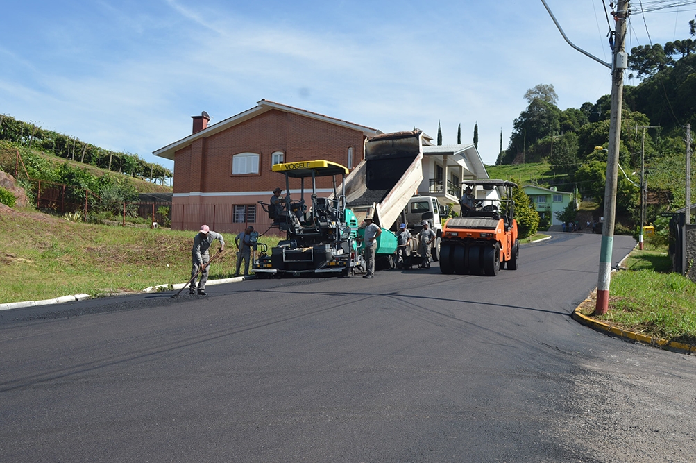 Mais de 1km será asfaltado no distrito de Otávio Rocha. - Prefeitura FC/Divulgação