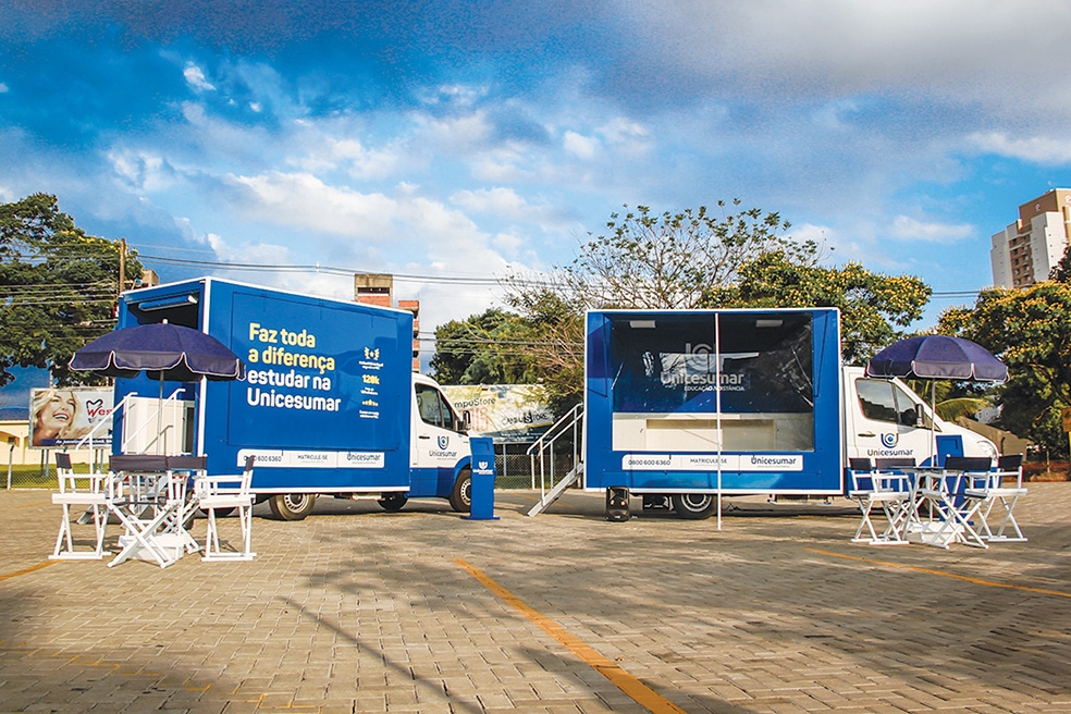 O truck UniCesumar utilizado para o projeto  de orientação profissional.  - UniCesumar/Divulgação