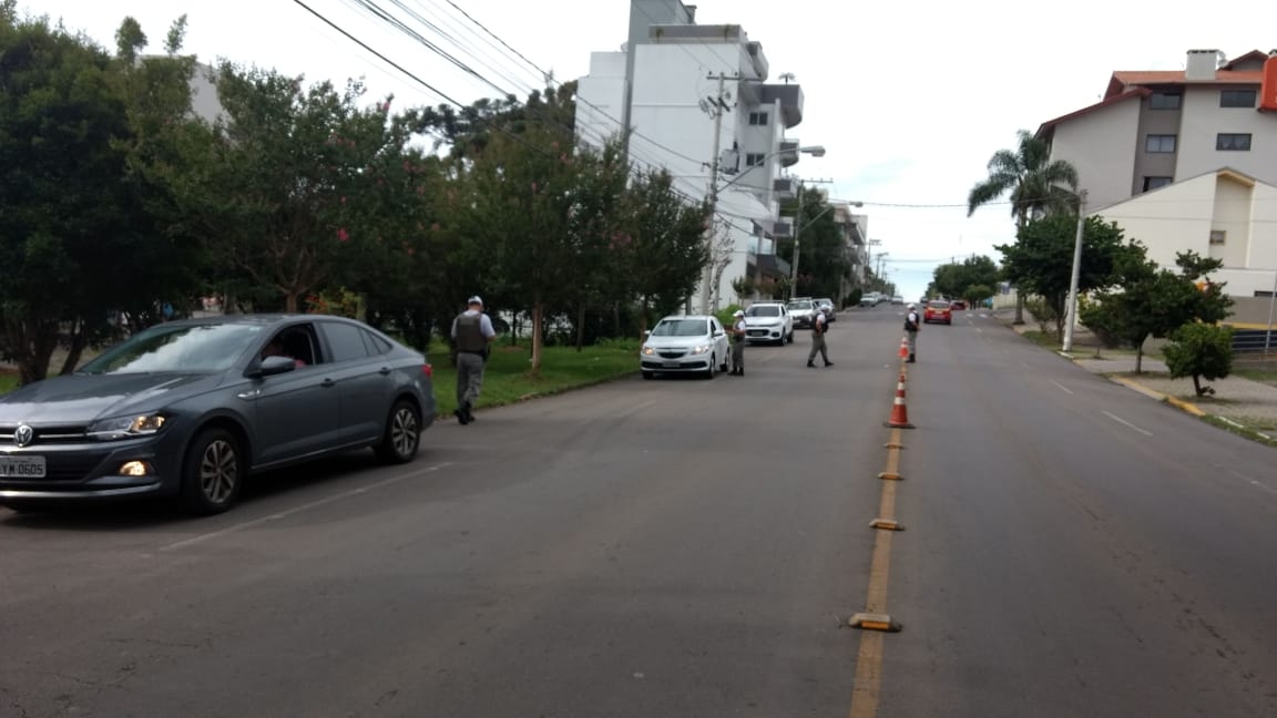 Operação foi realizada em Bairros de Flores da Cunha. - Brigada Militar/Divulgação
