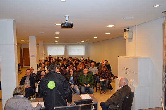 Cerca de 60 pessoas participaram do encontro. - Prefeitura FC/Divulgação