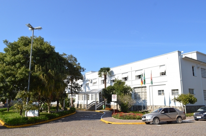O Centro Administrativo Ângelo Araldi estará fechado nos dias 24 e 25 de dezembro em função das comemorações de Natal. - Prefeitura de Flores da Cunha/Divulgação