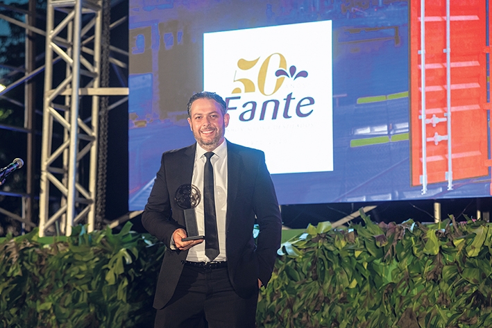 O gerente de exportação da Fante Bebidas, Isaias Fante, recebeu o prêmio.  - Fabiano Panizzi/ Divulgação