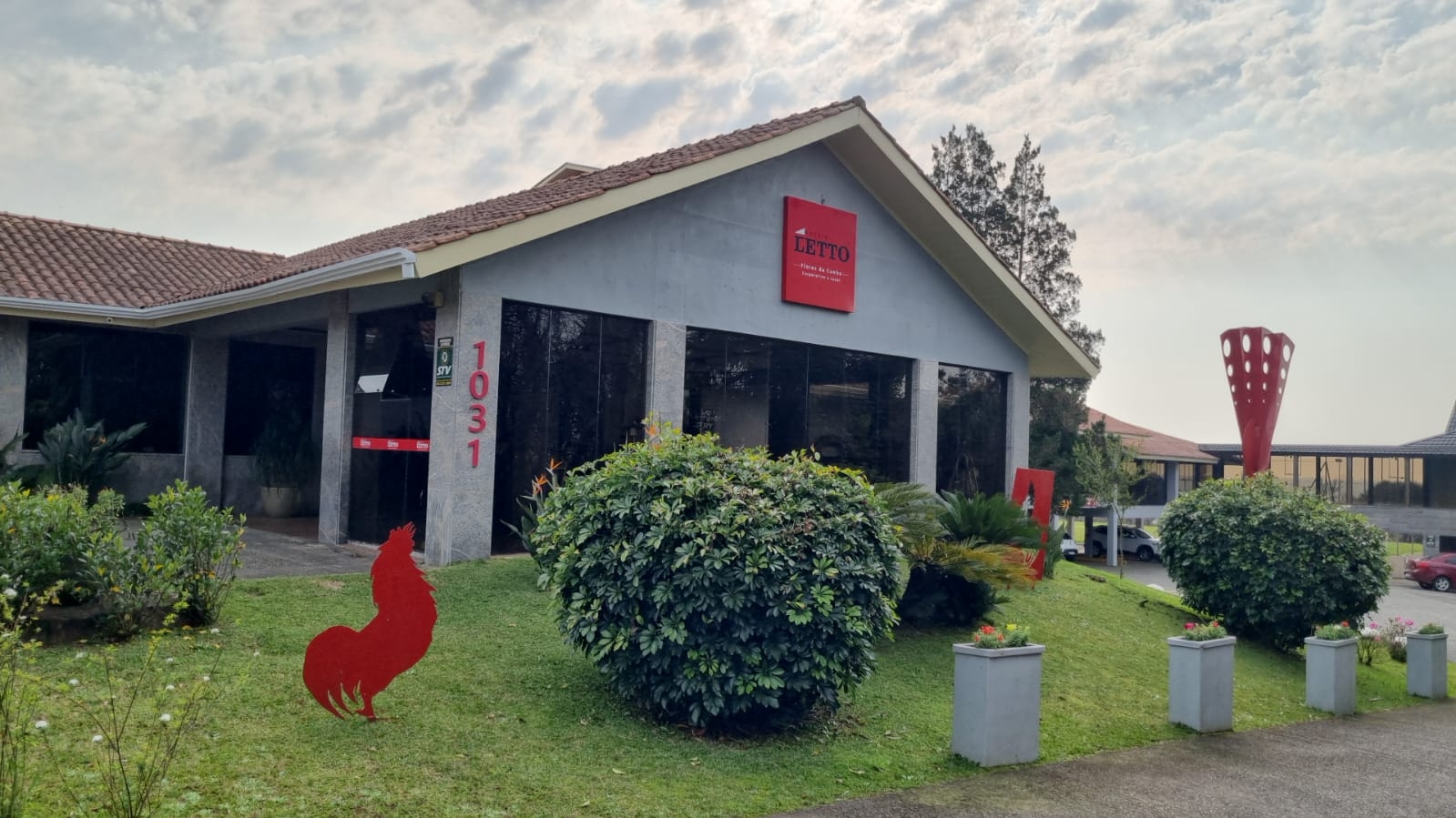 Parte externa do Hotel Letto, localizado em Flores da Cunha. - Lincoln Rocha / Divulgação