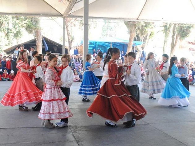 Ontem foi disputada a modalidade Dança. - Prefeitura de Flores da Cunha/Divulgação
