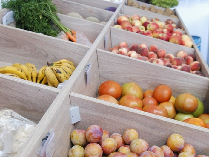 Produtos de agroindústrias, como frutas orgânicas, estarão à venda no evento. - Camila Baggio