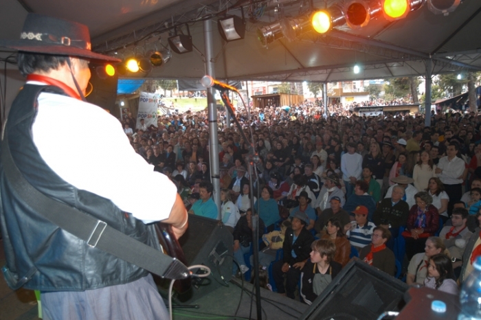 Shows musicais atraíram milhares de pessoas em 2011. - Arquivo O Florense