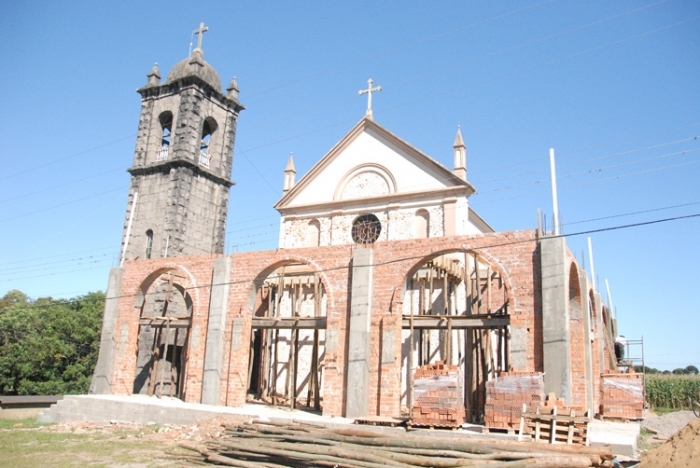 Obras na igreja devem ser finalizadas em 2014. - Danúbia Otobelli