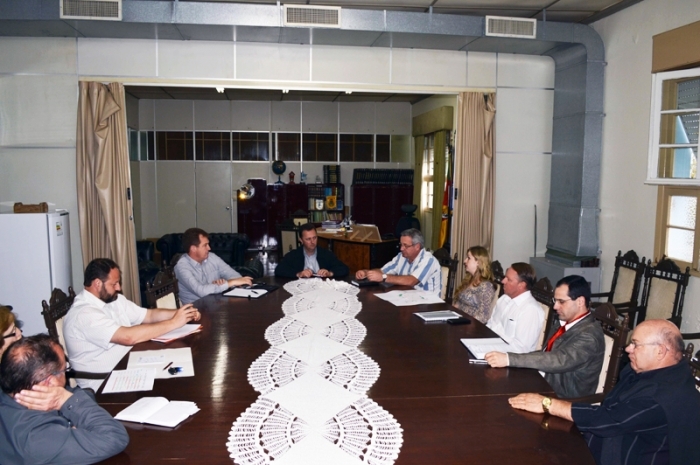 Assunto economia tem sido pauta da reunião semanal do secretariado. - Fábio Lopes/Prefeitura de Flores da Cunha/Divulgação