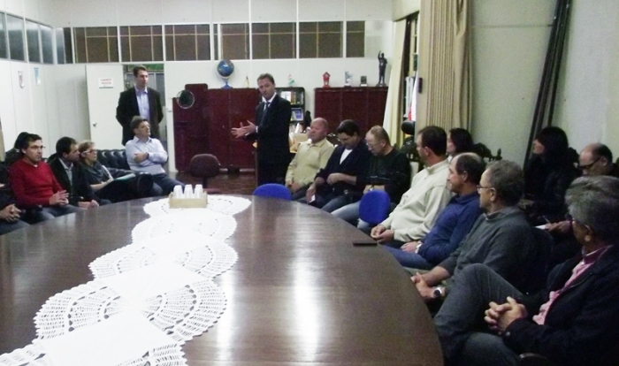 Reunião de mobilização foi realizada no dia 29 no gabinete do prefeito Lídio Scortegagna. - Antonio Coloda