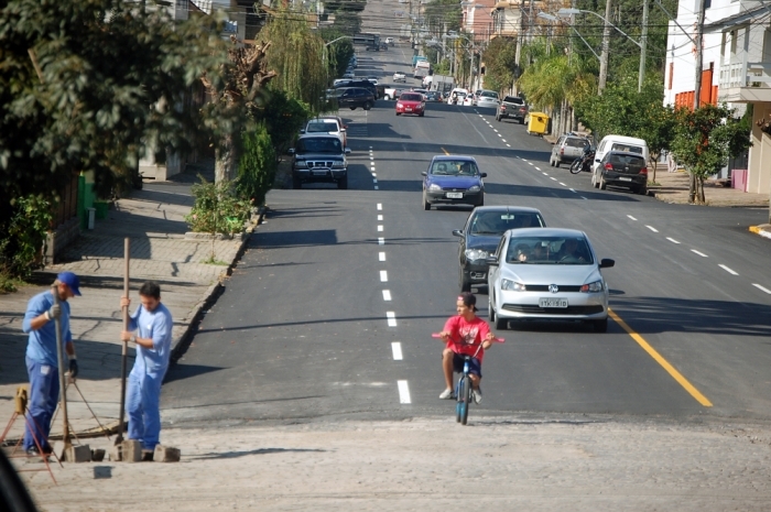 Pavimentação favorece o deslocamento do Centro ao bairro Aparecida. - Antonio Coloda