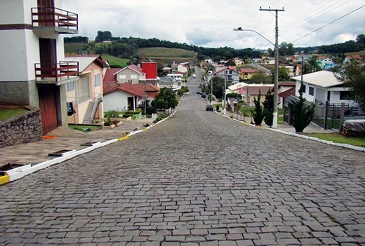 Uma das vias a serem pavimentadas é a Arcângelo Vazzata, no Centro. - Pedro Quintanilha/Divulgação