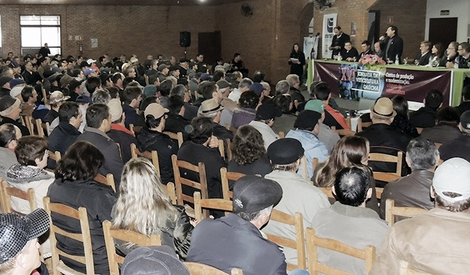 Debates sobre custo de produção foram realizados no dia 15 na sede do Clube Ideal. - Andréia Debon/Divulgação