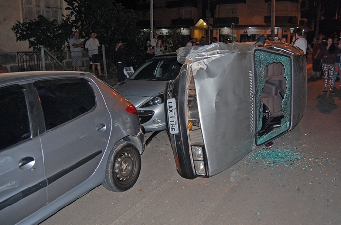 Acidente foi registrado na Rua Borges de Medeiros. - Antonio Coloda