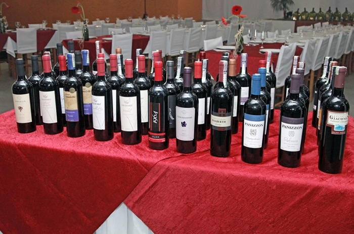 Serão premiados os vinhos, sucos e espumantes divididos em 10 categorias. - Airton Nery/Divulgação