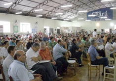 Cerca de 400 produtores participaram do 22º Encontro Nacional do Alho. - Divulgação