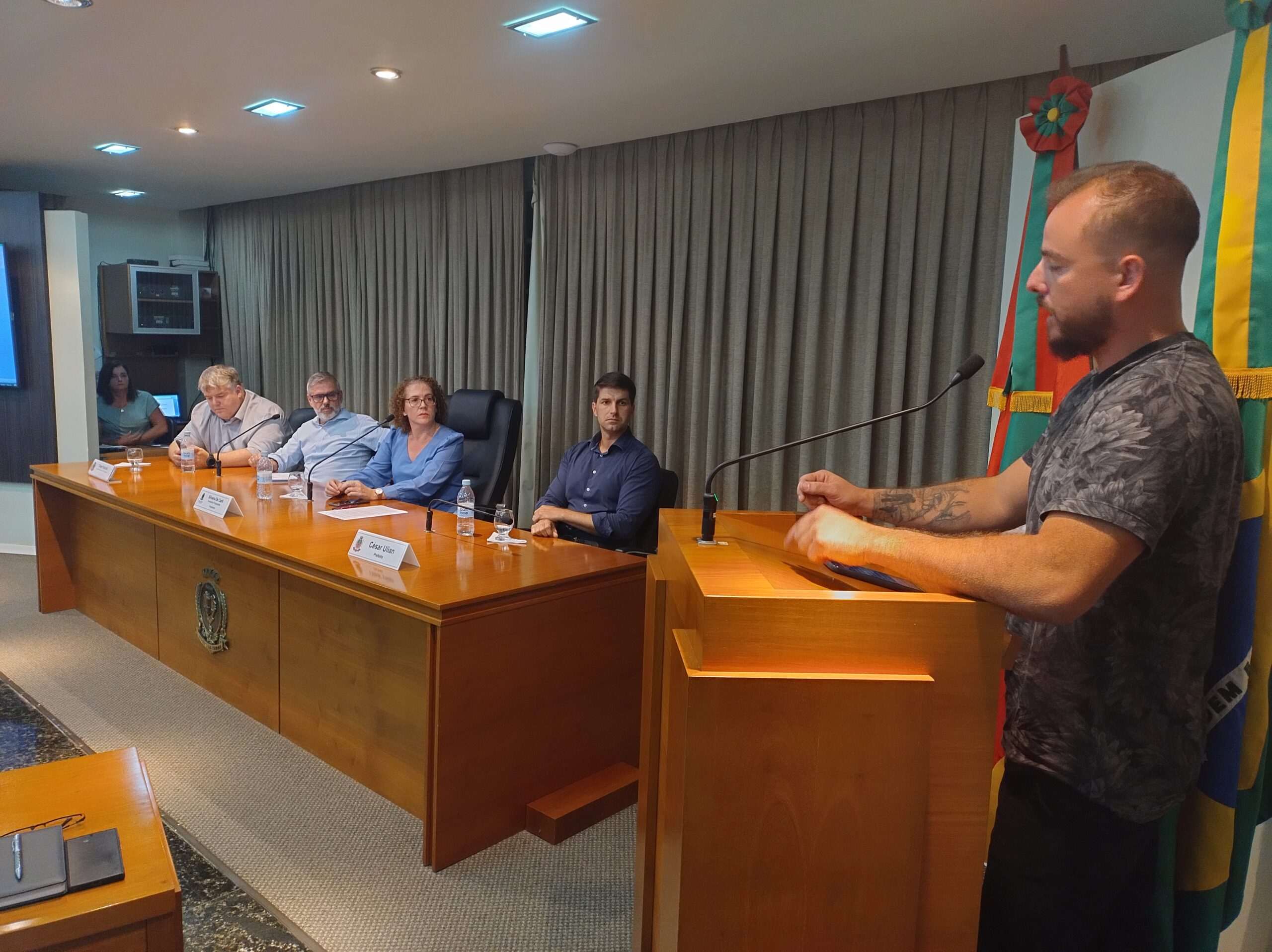 LeonardoLopes_Audiência Pública CorsanAegea (142)