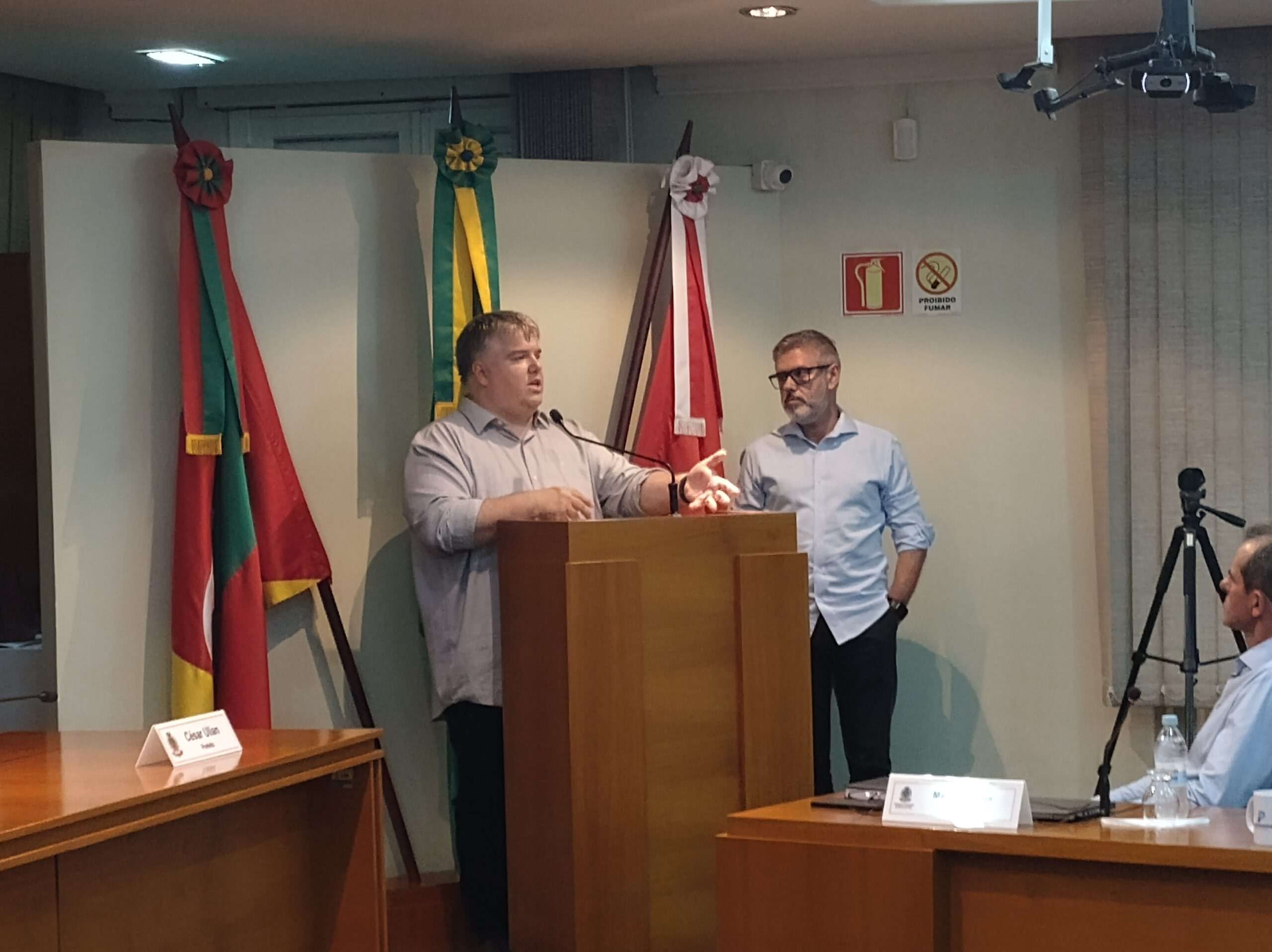 LeonardoLopes_Audiência Pública CorsanAegea (88)