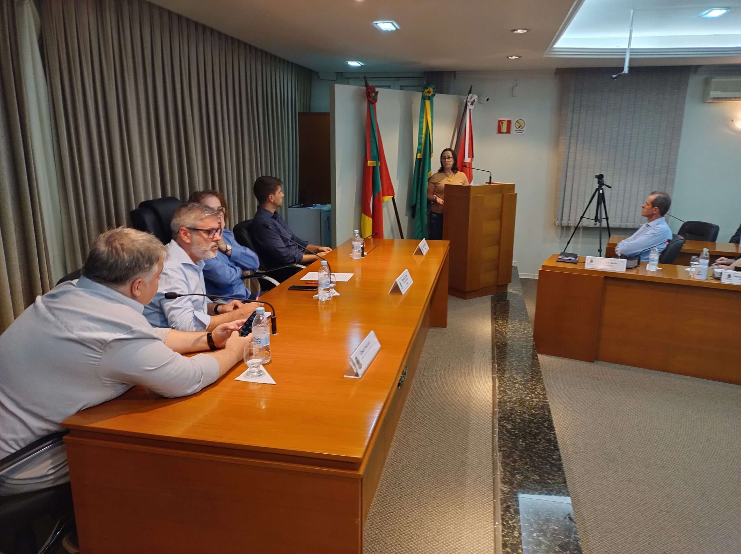 LeonardoLopes_Audiência Pública CorsanAegea (94)